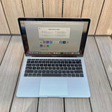 MacBook Air (Retina, 13-inch, 2018) Intel i5, 8GB RAM, 128GB A1932 Silver (Exc)